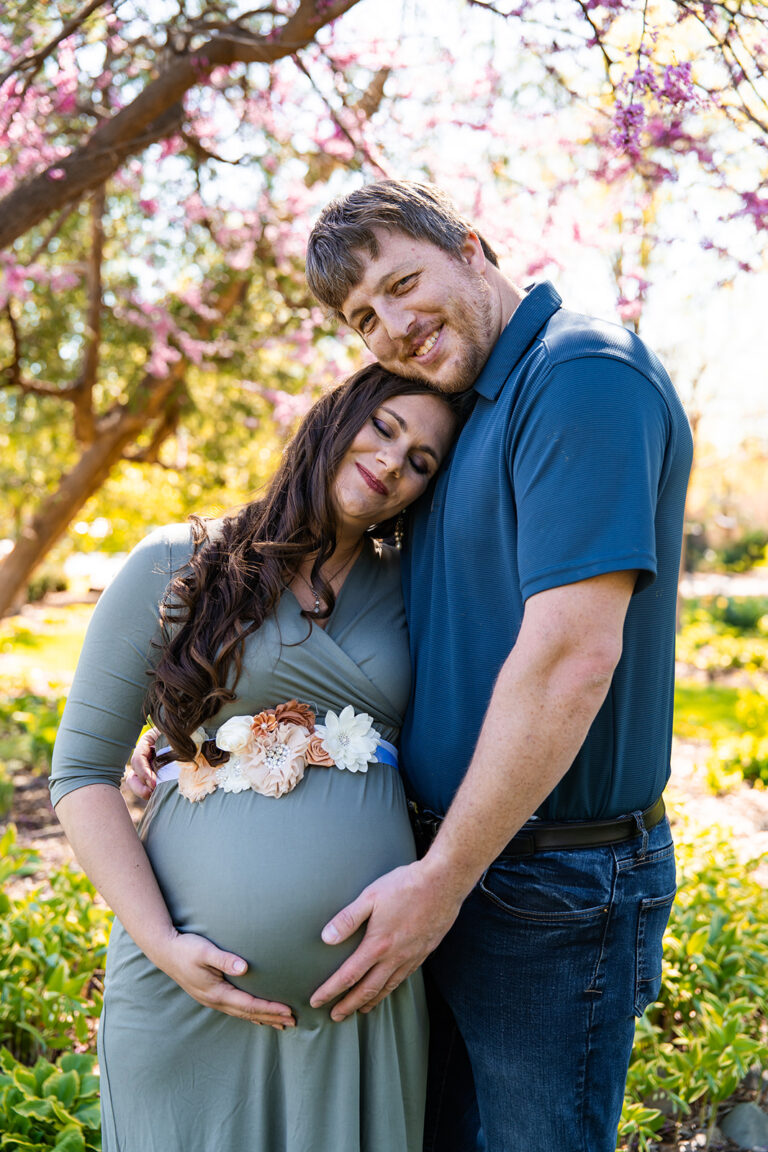 Davenport Photographer – Family Maternity Session